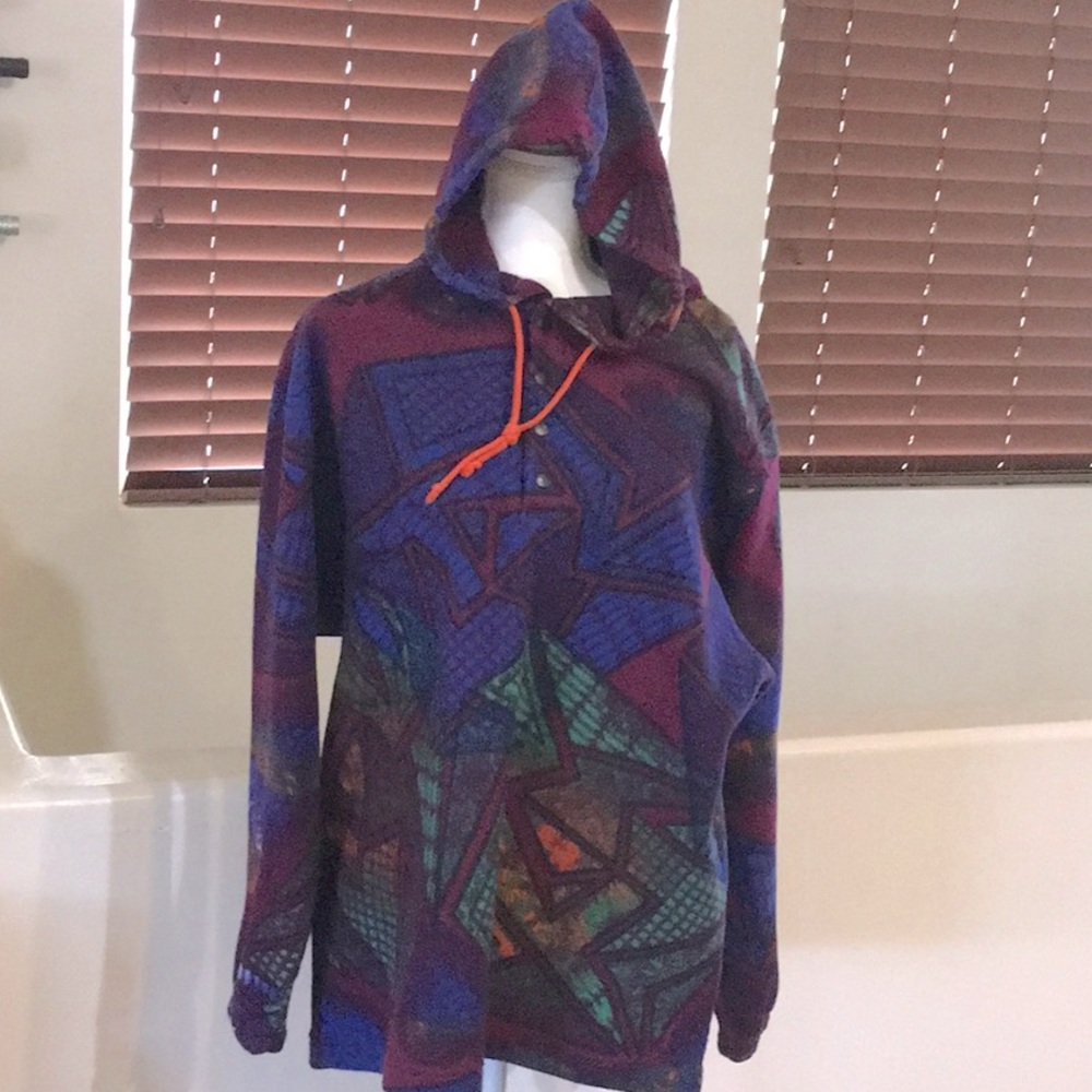 Santana hooded pullover fleece